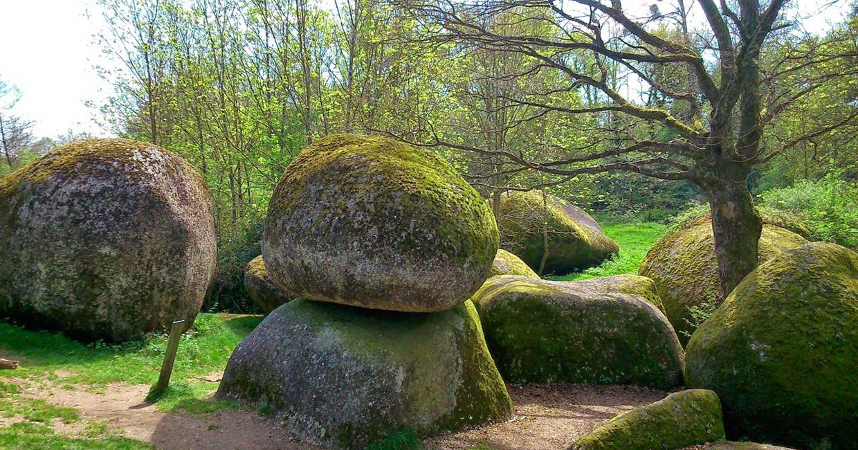 Rocher Branlant Largeasse